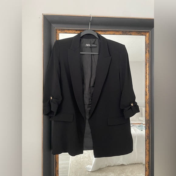 Zara Black Blazer w/ Rolled-Up Sleeves - Picture 2 of 5